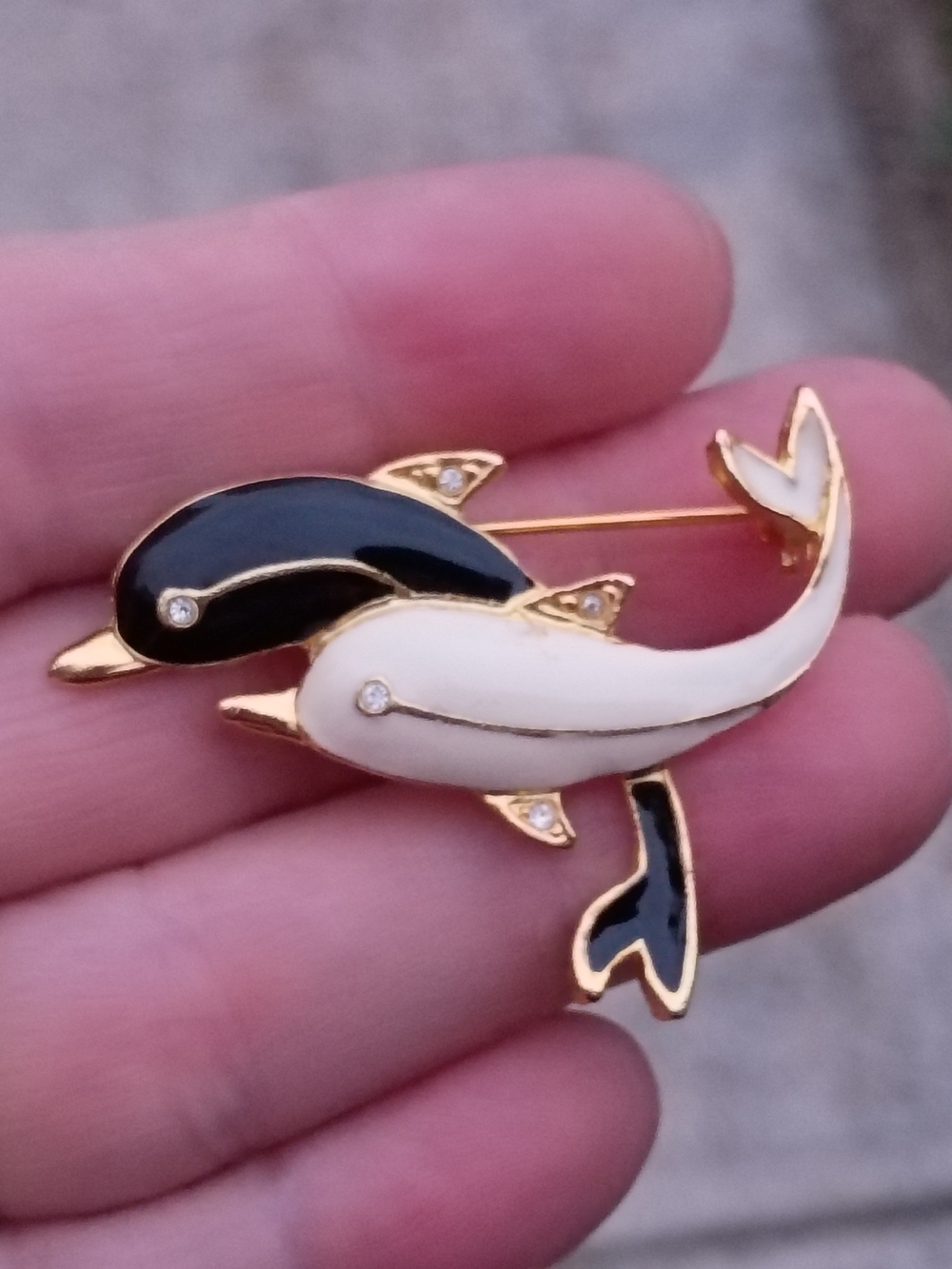 Vtg Gold Tone Metal Enamel Two Dolphins Playing Brooch Pin